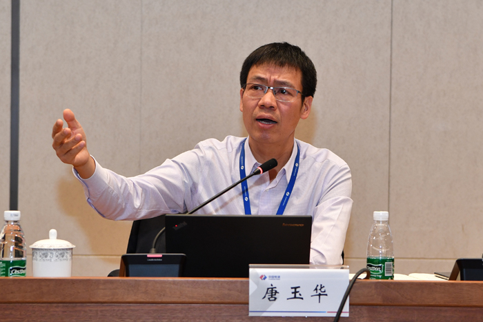 唐總授課.JPG