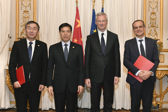 中國電建與施耐德簽署戰略合作協議.jpg